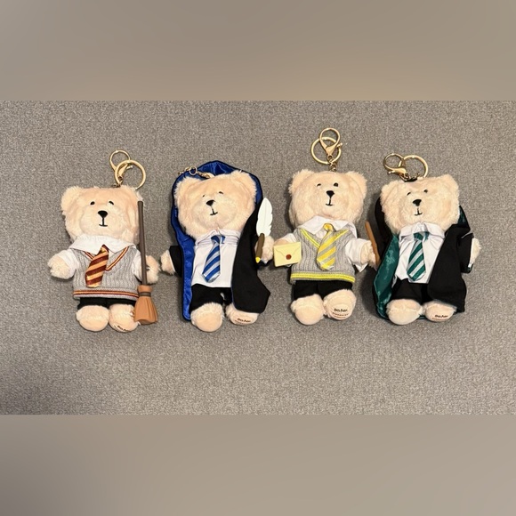 Starbucks Accessories - Starbucks x Harry Potter Limited Edition Bearista Keychain Set (Full Set of 4)